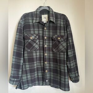 Men's Juneau Plaid Fleece Shirt
Jacket-Shacket size L